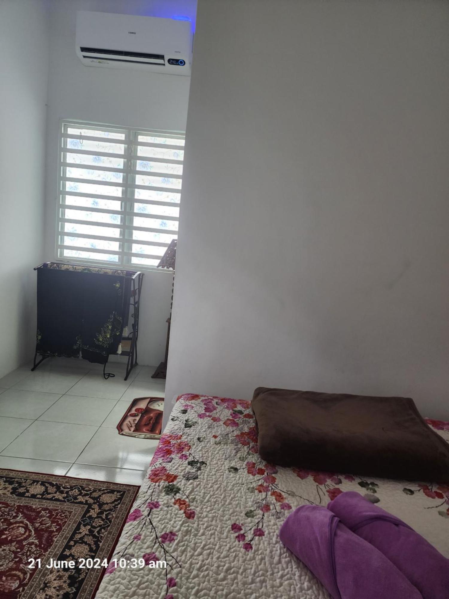 Mieda Rizqi Homestay Kampong Melayu Changkat Larah Exteriör bild